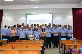 IMG_3932.JPG IMG_3932.JPG