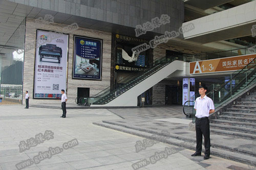 共同护佑校园平安 开展学校保安大培训