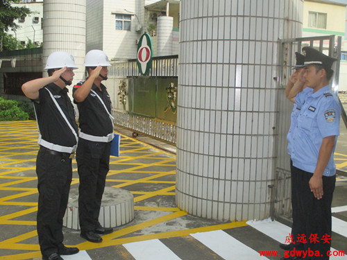 安保行业飞速发展，中国高端保安服务增速远高于国际